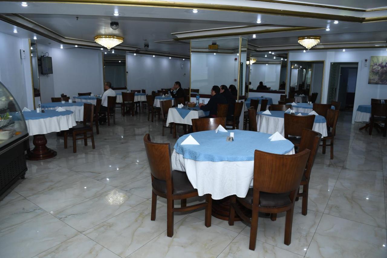 Continental Suite Farwaniya Кувейт Екстериор снимка